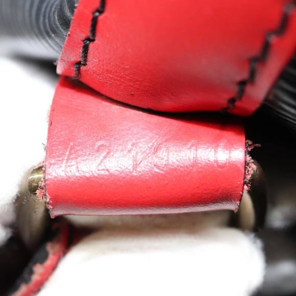 LOUIS VUITTON Epi Noe Shoulder Bag By color Black Red M44017 LV Auth 87772 - Picture 12 of 16